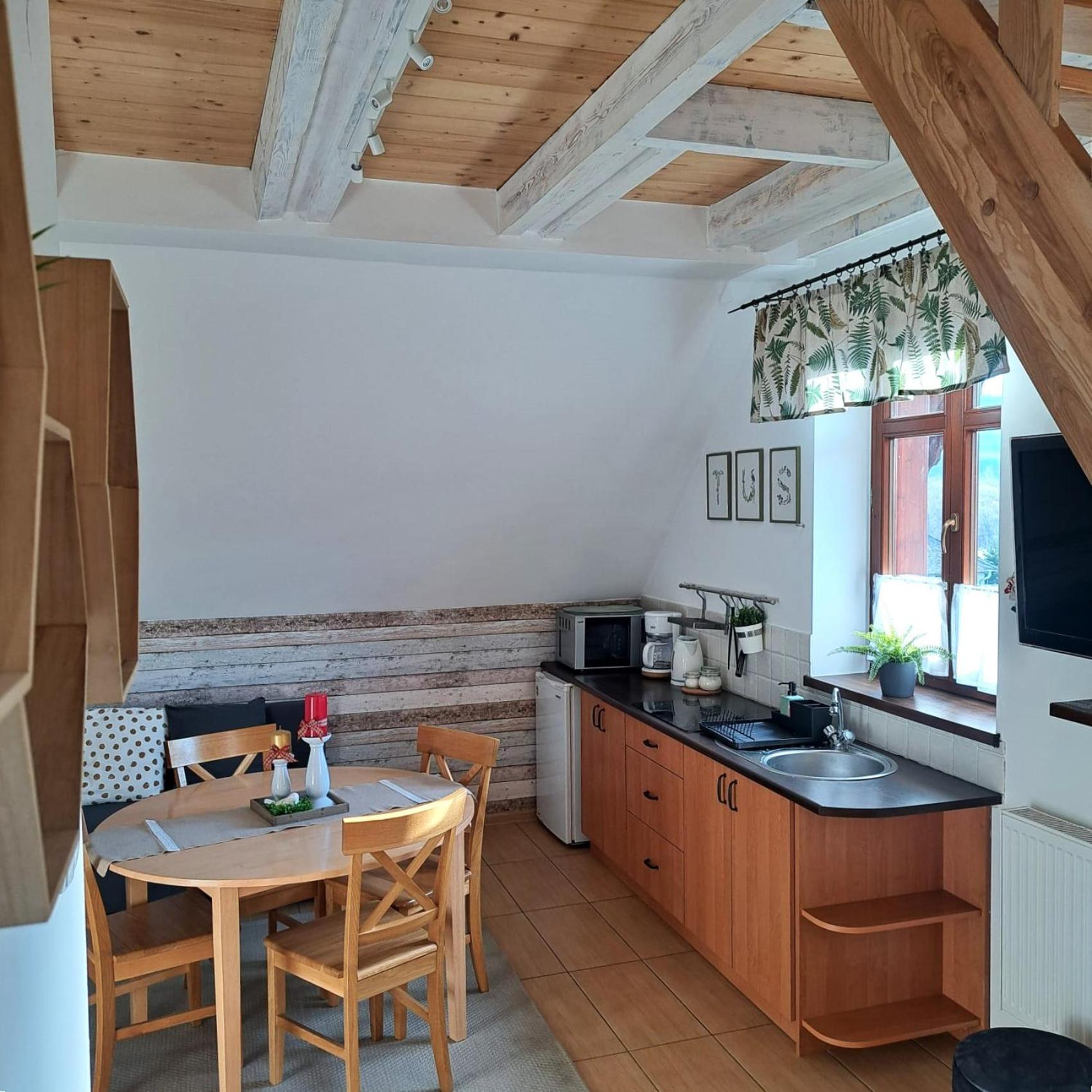 Apartamenty Ancymon Wegierska Gorka Exterior photo